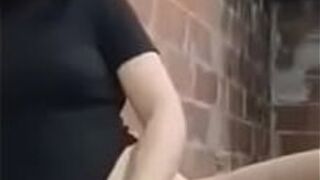 Трахаю лучшего друга моей жены - порно видео