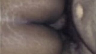 Больше коричневой шугой задницы - порно видео