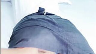 Трахаю симпатичную школьницу - порно видео