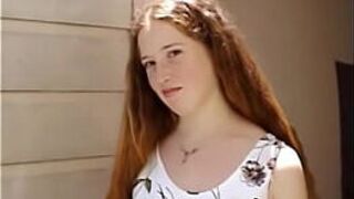 Волосатая рыжая Рэйчел - порно видео