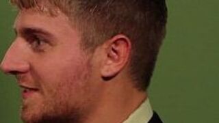 Гей офис скряга наполнил сливками его босс - порно видео