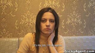 Хитрый агент - у Лизаветы Кей есть все для подросткового порно - порно видео
