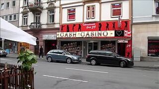 Квартал красных фонарей на Таунусштрассе Франкфурт, Германия - порно видео