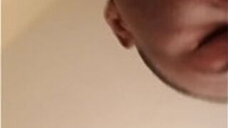 Быстрая ванная комната - порно видео